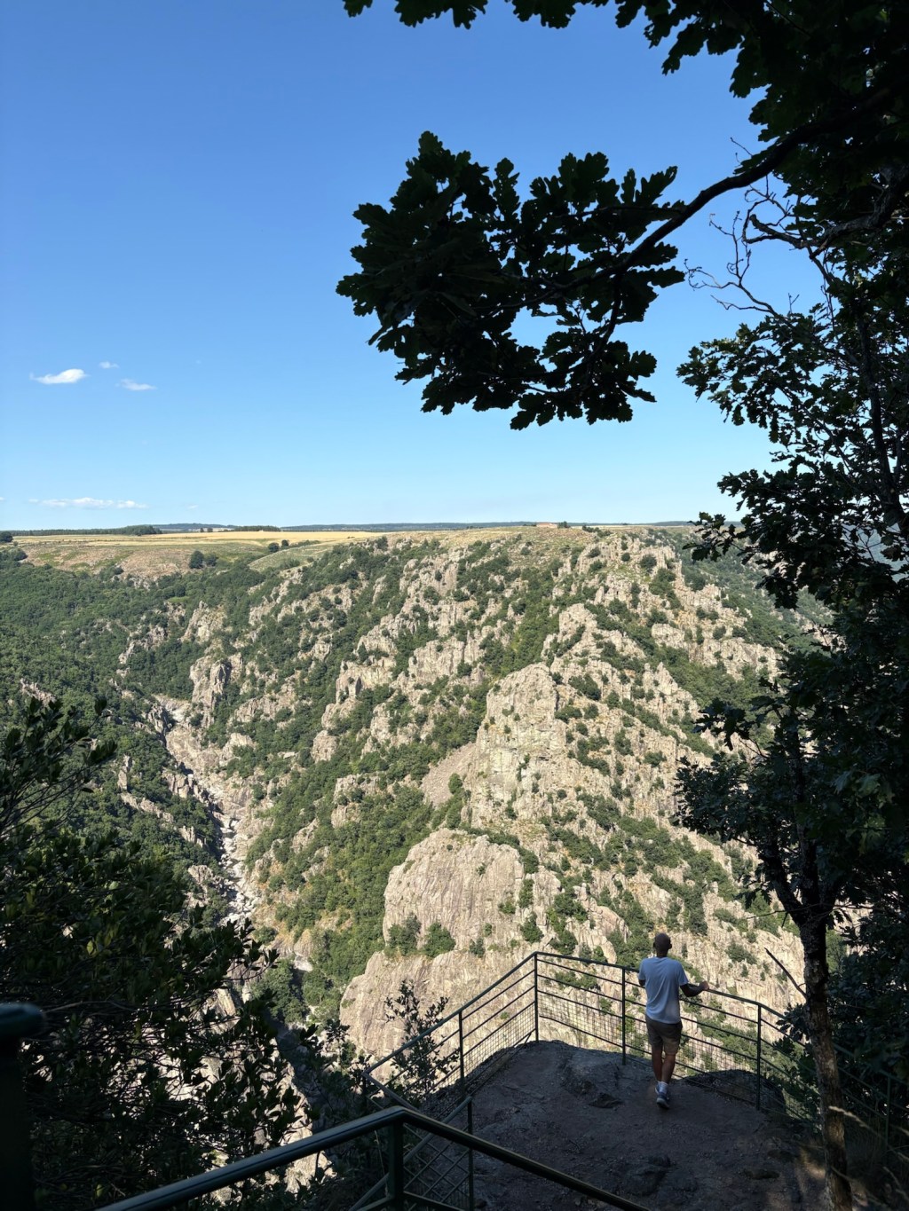 Day 2: Du Puy-en-Velay à la Garde-Guerin
